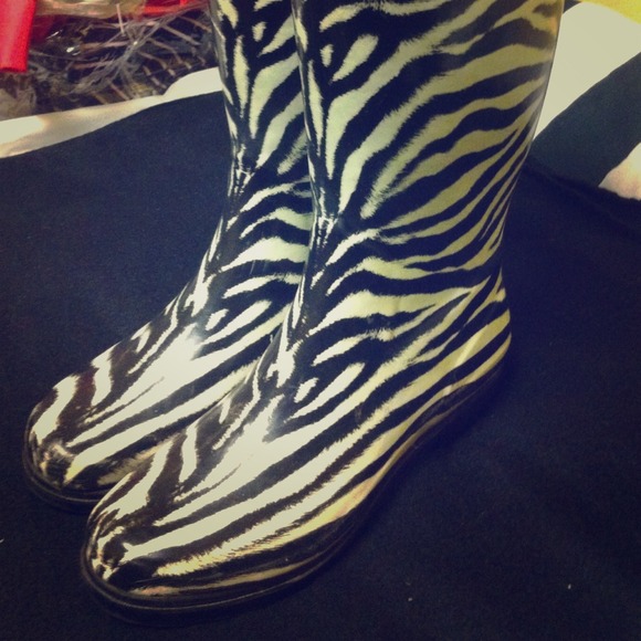Reduced! Adorable Zebra Rain boots 💋