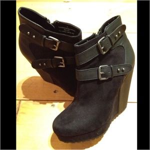 💥SALE💥Trend Wedges from Target