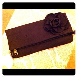 Black Steve Madden Clutch