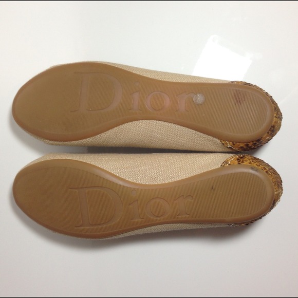 ❌SOLD❌ Christian Dior Flats - Picture 4 of 4