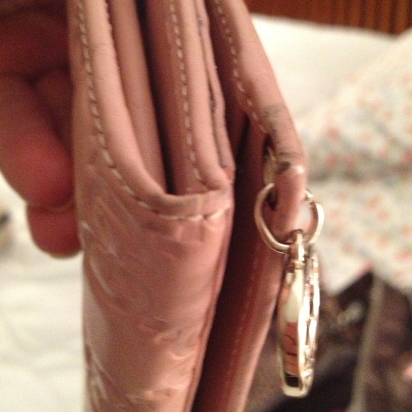 **TRADED**Gucci wallet :) - Picture 2 of 4