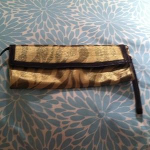 Charles David clutch