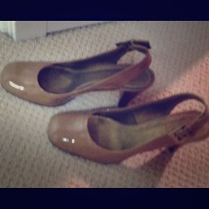 REDUCED  TAN SLING BACK HEELS