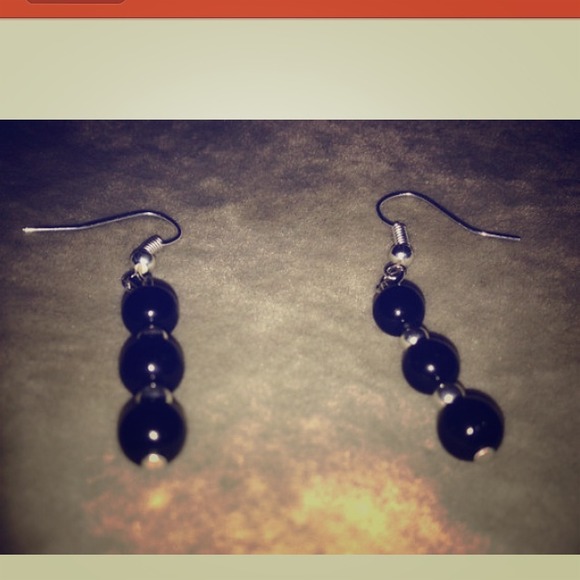 Black/Silver Bead Earring