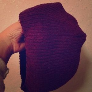 🌞 Maroon Slouchy Beanie 🌞