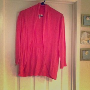 Frenchi brand Corral/Pink light weight sweater.