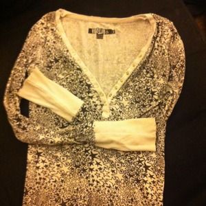 Long sleeve partial button up