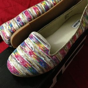 Pretty multicolored sequence flats