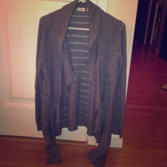 SOLD Gray Cato waterfall ruffle cardigan sweater