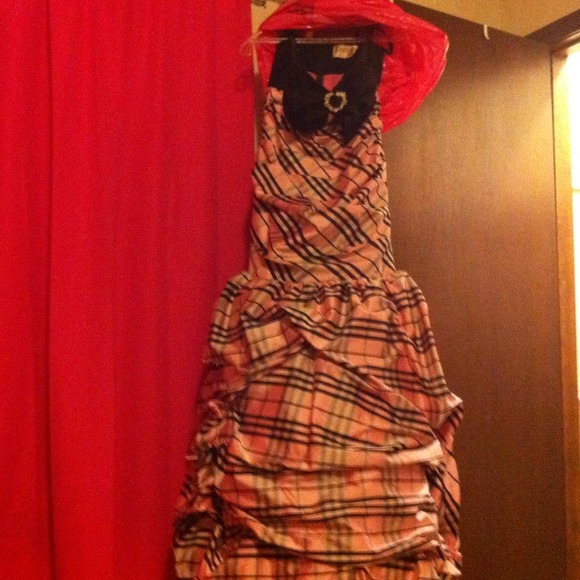 Prom/formal dress. Very poofy at the bottom.