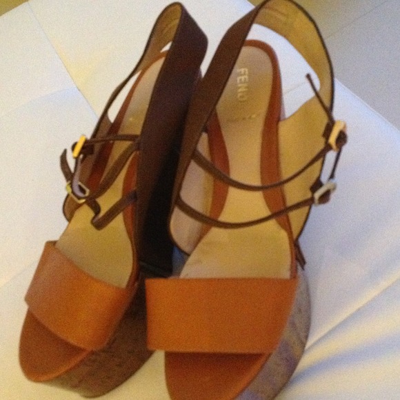 Shoes - Picture 2 of 4