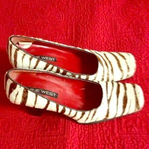 "NINE WEST" zebra shoes