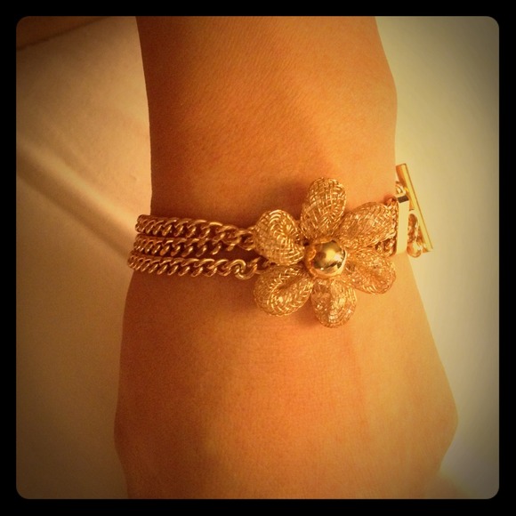 Gold bracelet