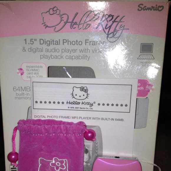 Hello Kitty Digital Photo Frame - Picture 2 of 4