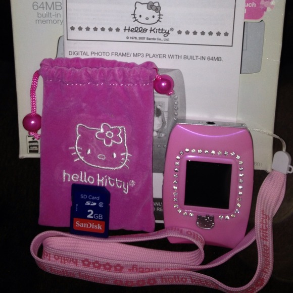 Hello Kitty Digital Photo Frame - Picture 4 of 4