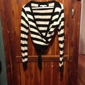 Cropped Stripped Mohair Wrap Around Sweater Med