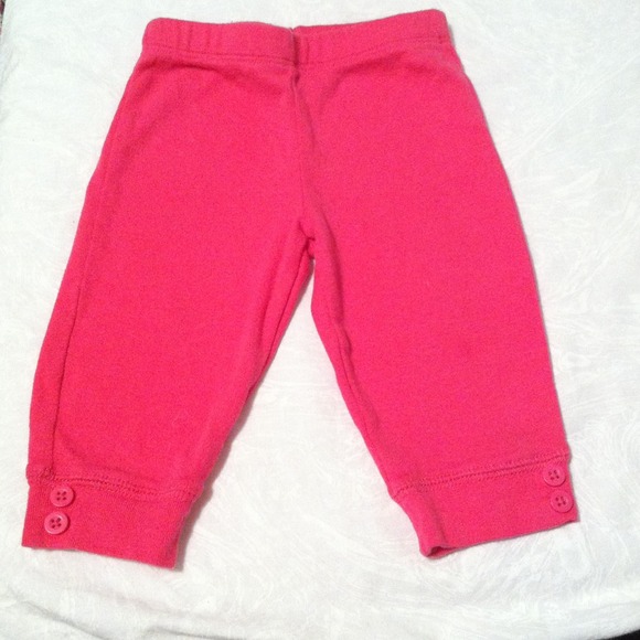 Carter's bottoms 6 months