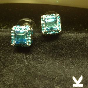 Gorgeous blue topaz earrings set in 925 silver