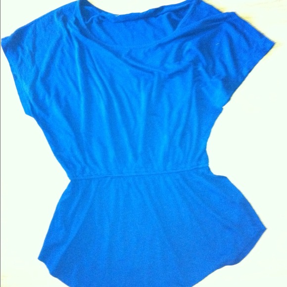SOLD****Dark blue medium oversized shirt