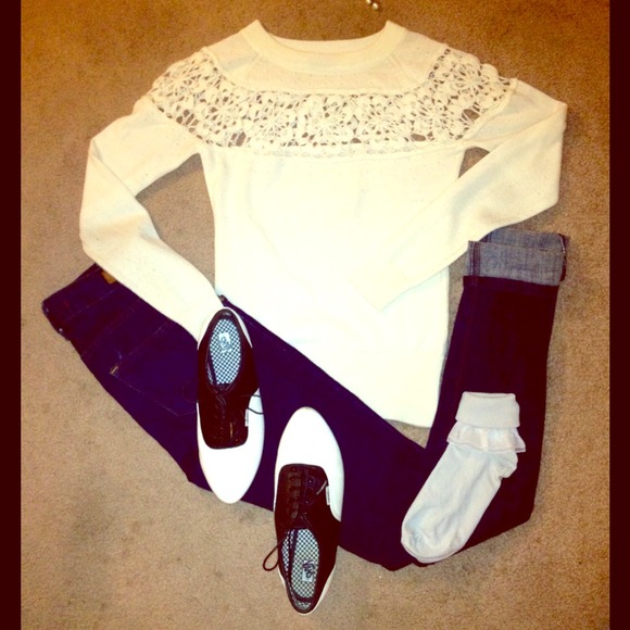 Bundled for angelbabieVintage snowflake sweater