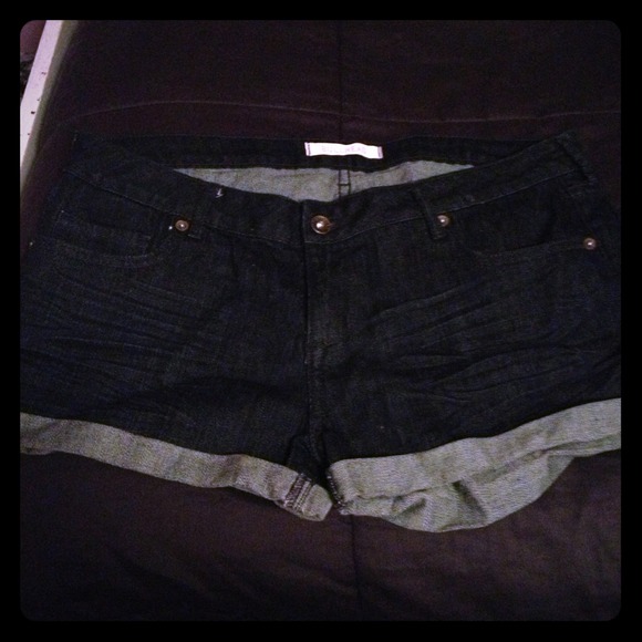 DARK BLIE SHORTS
