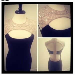 SOLD‼️Little black dress