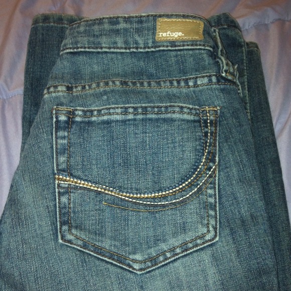 SOLD - Picture 3 of 3