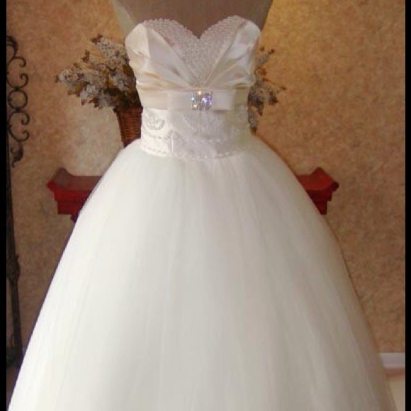 wedding dress from China