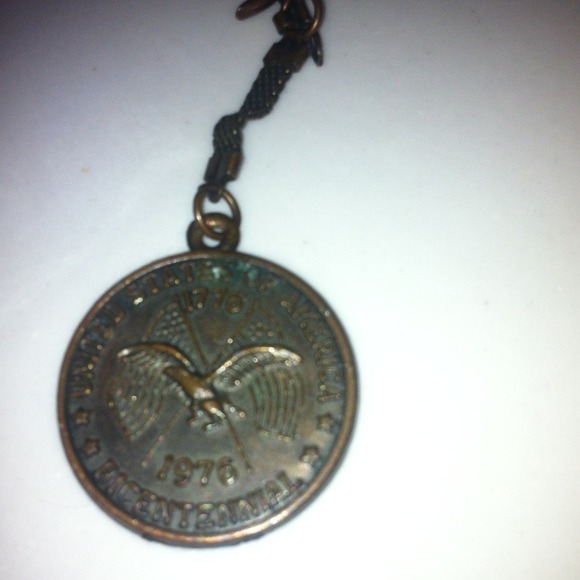 Bicentennial coin keychsin