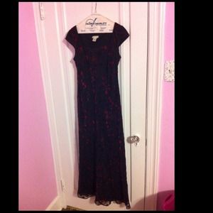 🚫SOLD🚫Black And Red Ann Taylor Dress