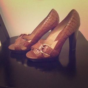 ⭕Hold⭕Micheal Kors Pumps