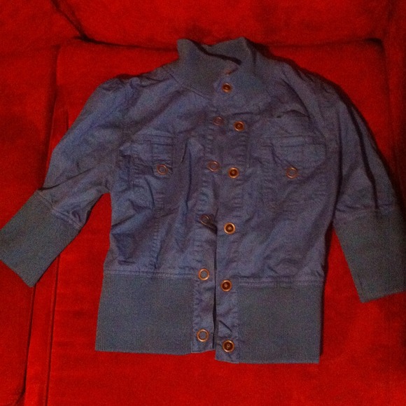 Elbow length tops