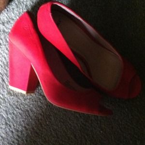 Red shoes