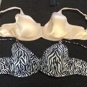 2 Bras / Playtex Size 38DDD you get both! For $25