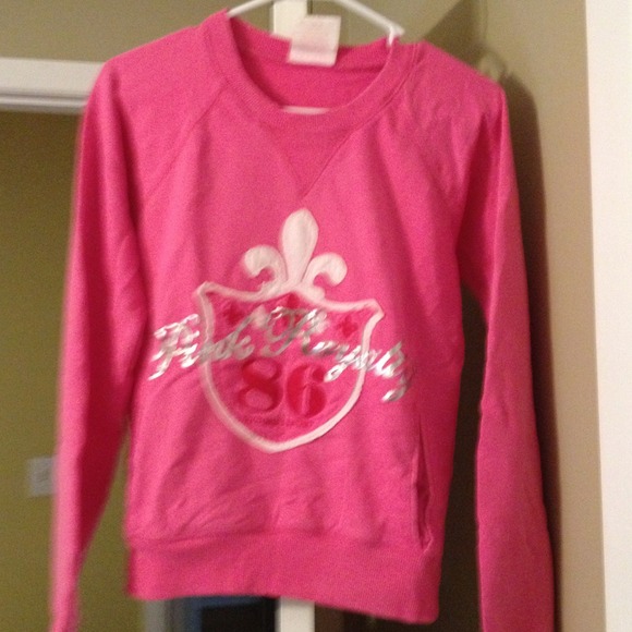 Pink sweat-shirt, worn once