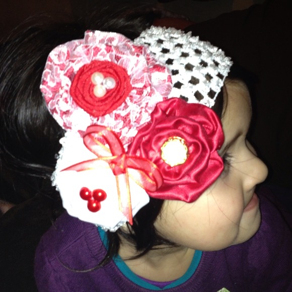Beautiful headband - Picture 3 of 3