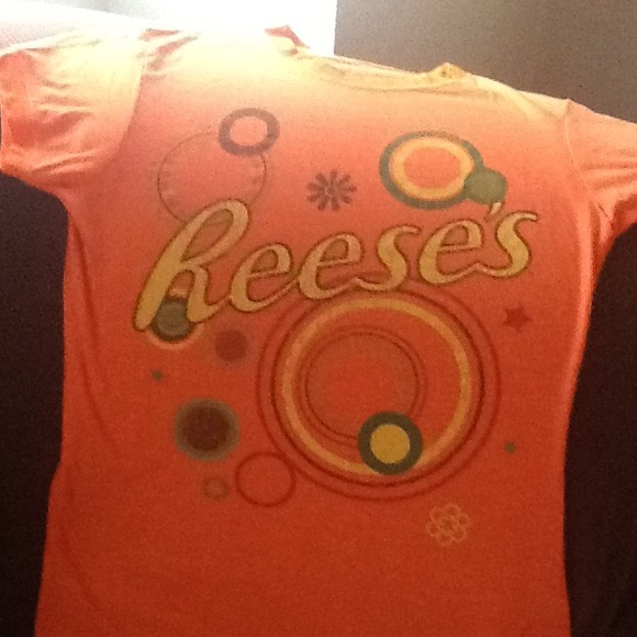 Retro Reese's tee!!!