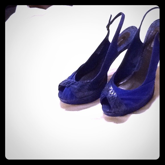 Sexy Royal blue heels