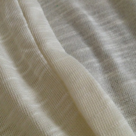 TRADED! NWOT Long sleeve cream top! - Picture 3 of 3