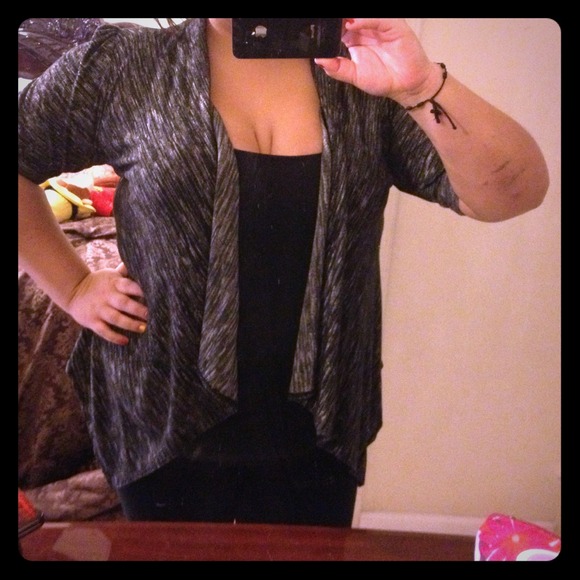 CUTE CARDIGAN