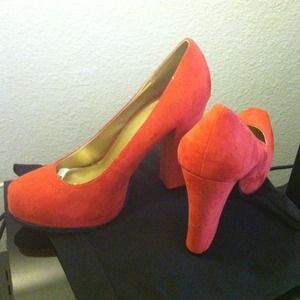 Micro suede type Heels Mossimo!