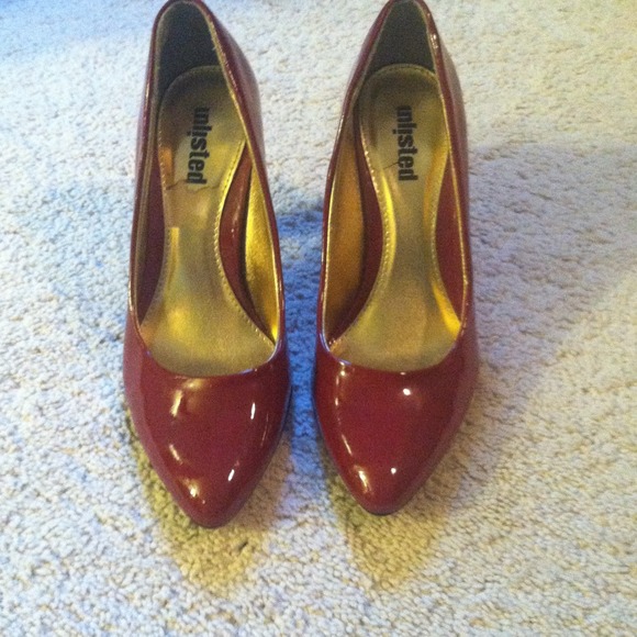Red shoes