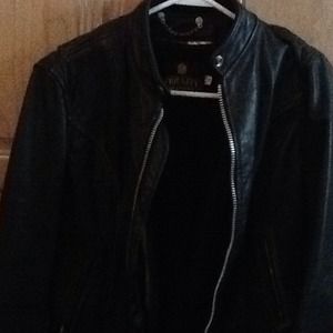 Fidelity 100 genuine leather it's awesome