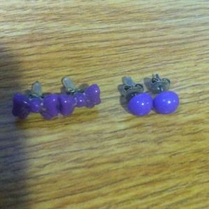Small purple studs