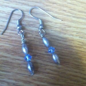 Dangle earrings