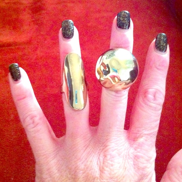 💢SOLD💢2 Express Gold Plated Statement Rings