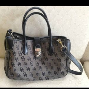 Dooney and bourke