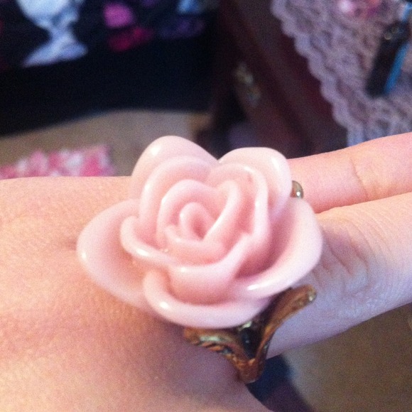 Pastel pink rose ring!