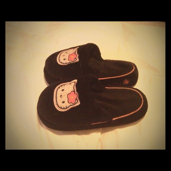 Hello Kitty Slippers