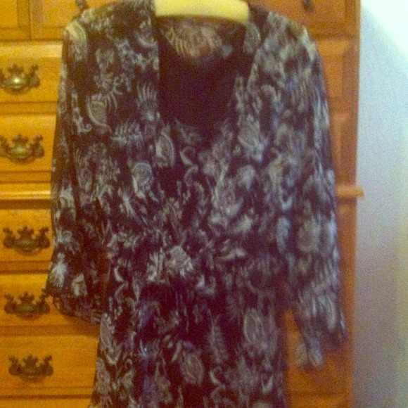 TRADED❤❤Black and Greys with Sparkle 2 Piece Top